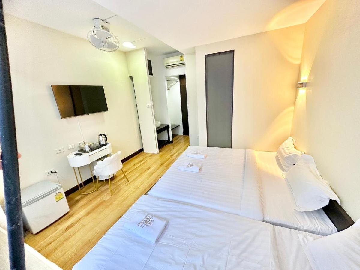 Abc So Hotel Bangkok Room photo